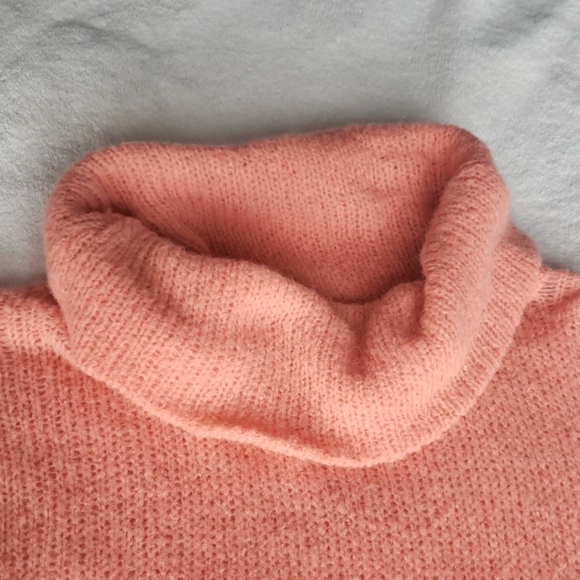 Free People Ophelia Off The Shoulder Peach Sweater - Picture 6 of 6